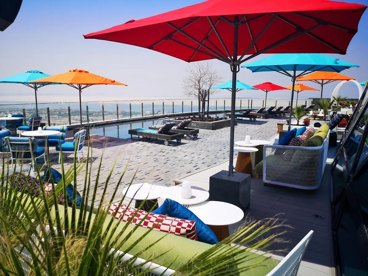 Hotel Andaz Capital Gate Abu Dhabi, By Hyatt