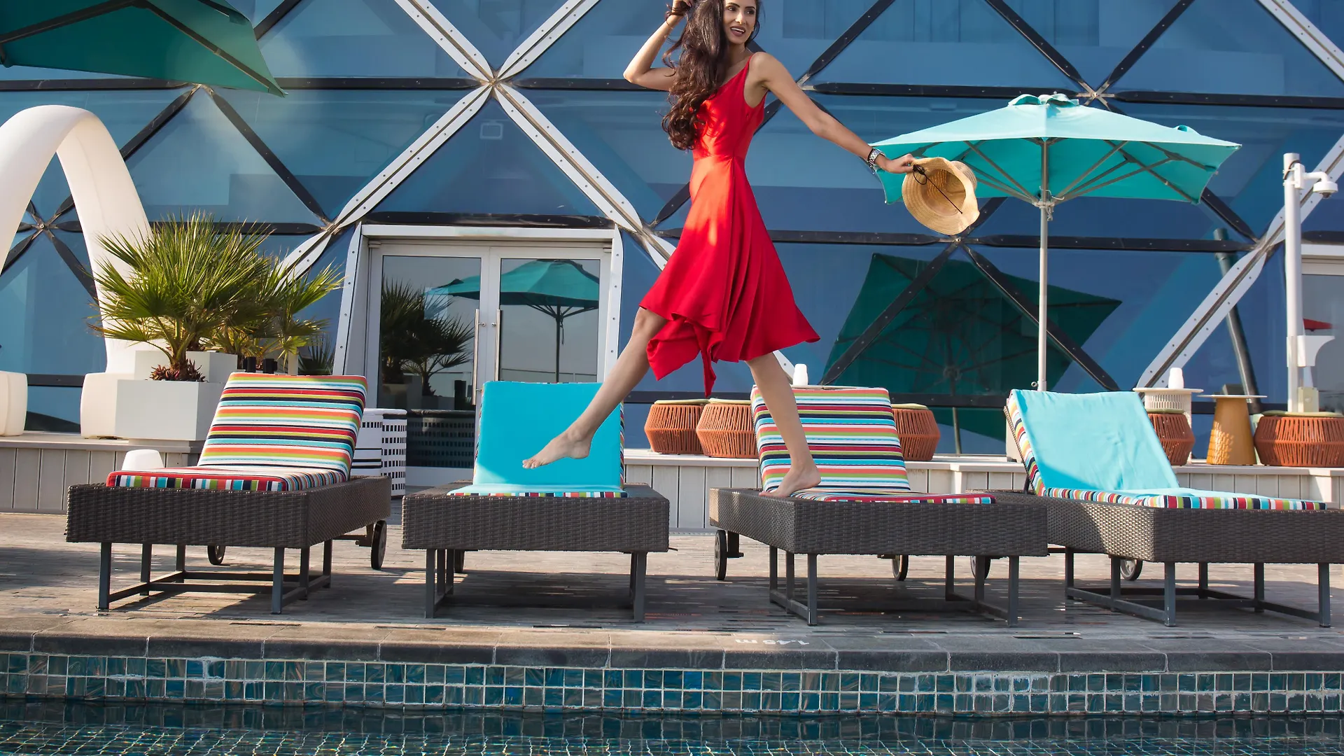Hotel Andaz Capital Gate Abu Dhabi, By Hyatt