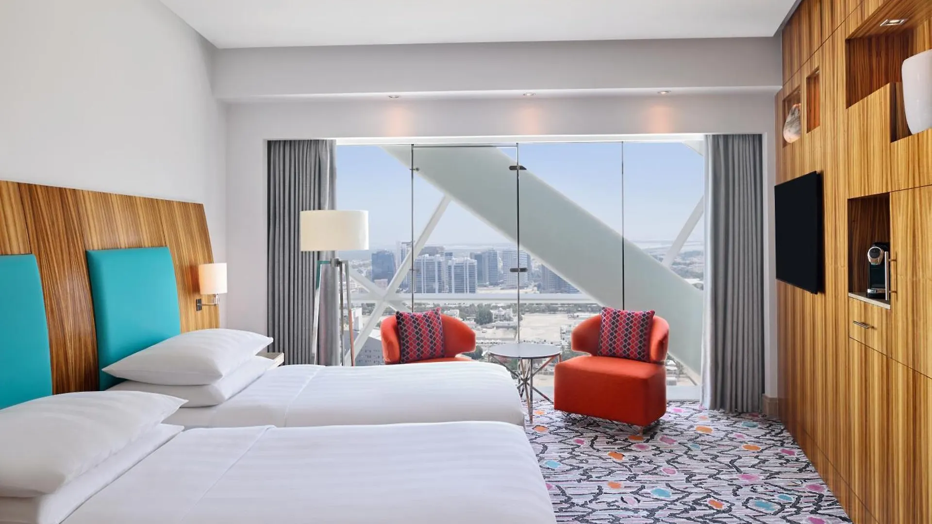 Andaz Capital Gate Abu Dhabi, By Hyatt Hotel