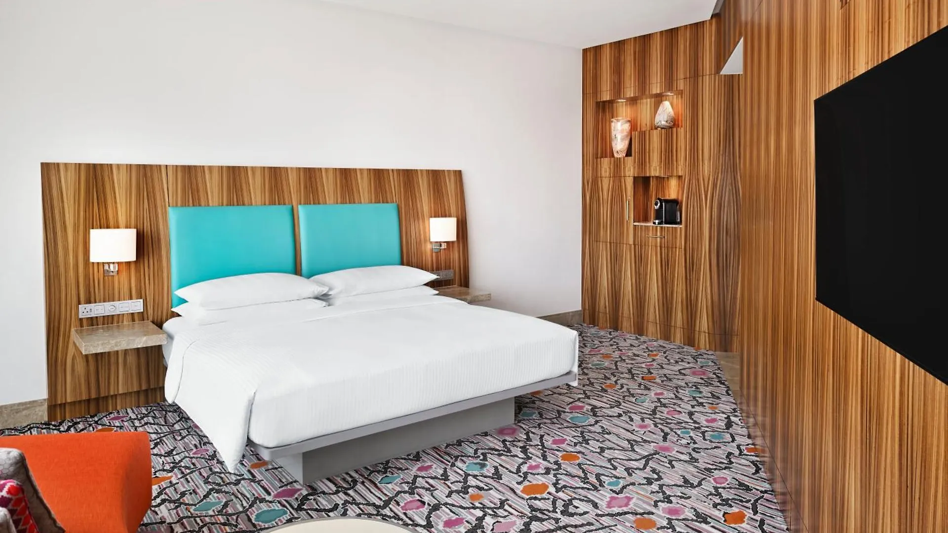 Andaz Capital Gate Abu Dhabi, By Hyatt Hotel